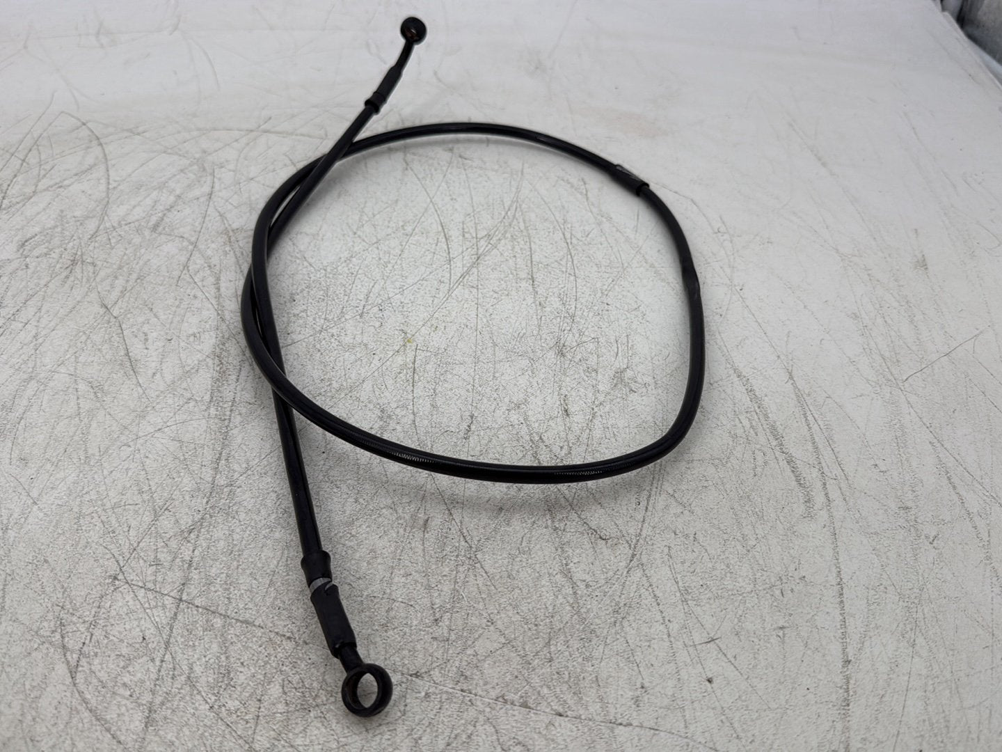 2007 Harley Dyna Street Bob FXDBI OEM Front Brake Hose Line Pipe