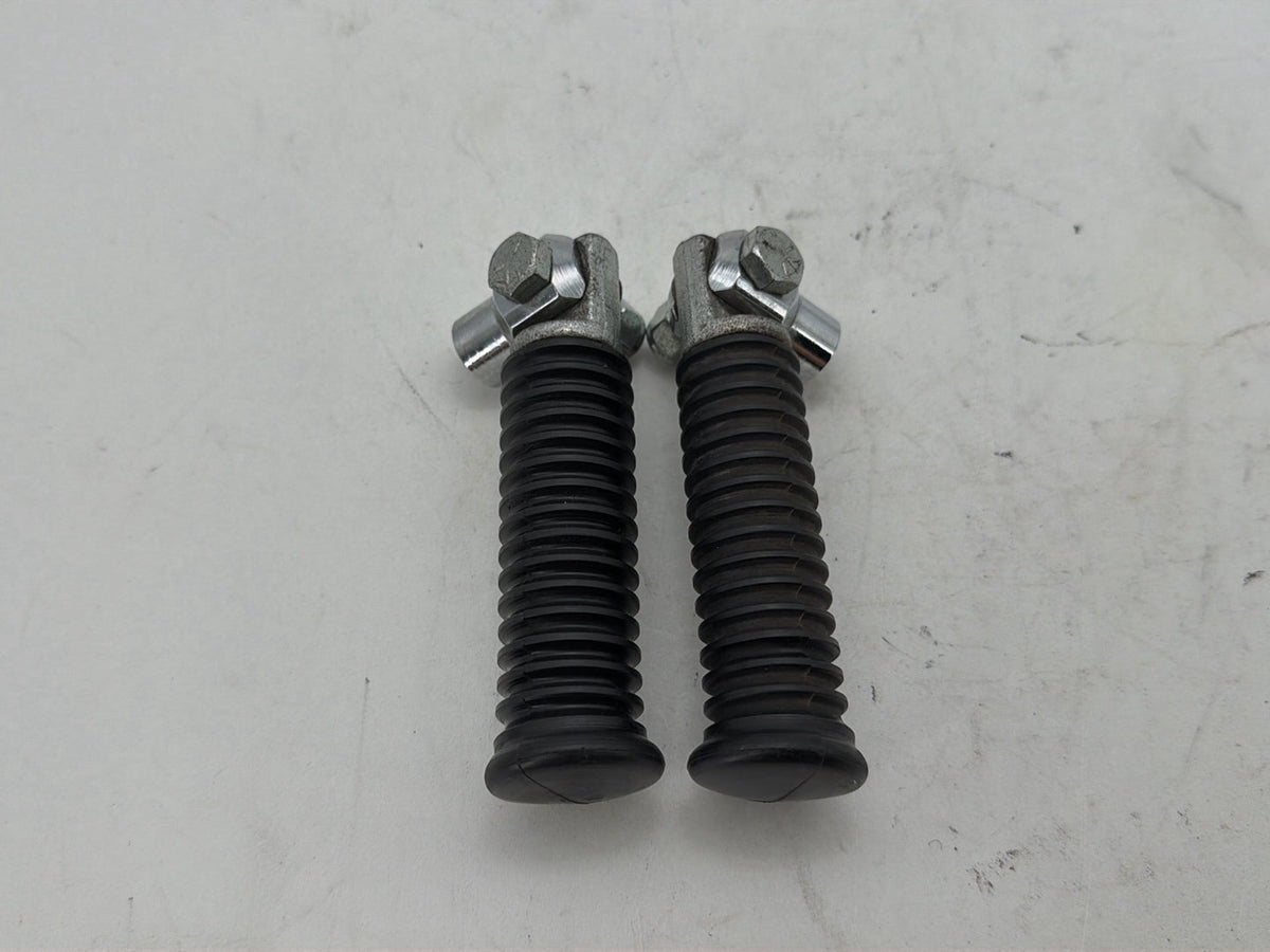 1992 Harley Heritage Softail Classic FLSTC OEM Left & Right Step Foot Rest Pegs