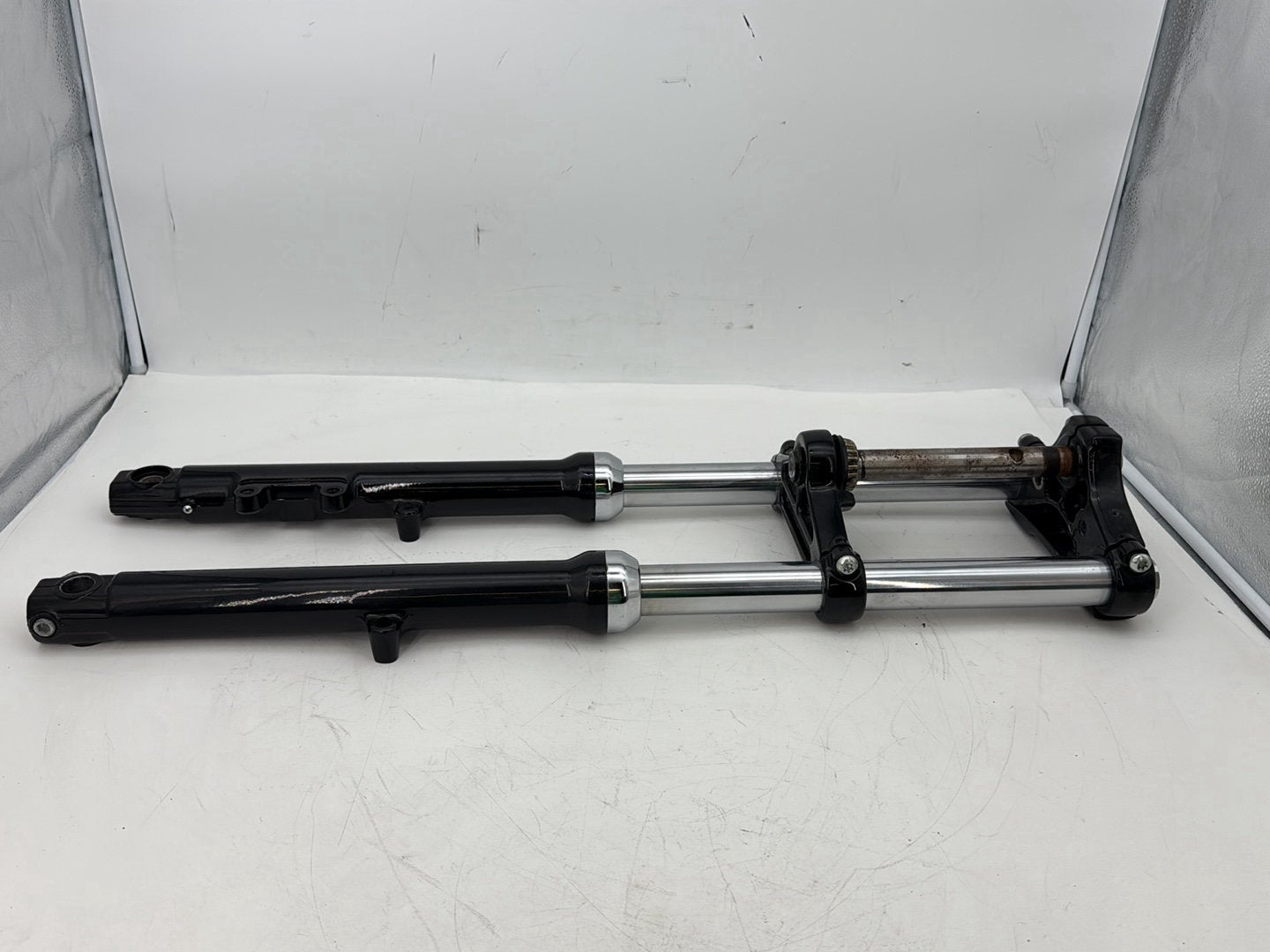 2004 - 2013 Harley-Davidson Sportster 1200 Custom Front Triple Tree Set & LH RH Fork Legs Sliders 46126-04