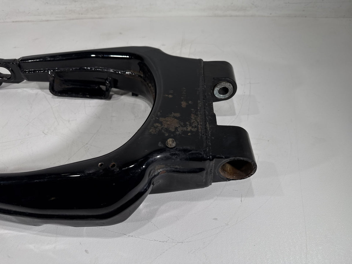 2011 Harley Road King Touring FLHR OEM Rear Fork Swingarm Swing Arm