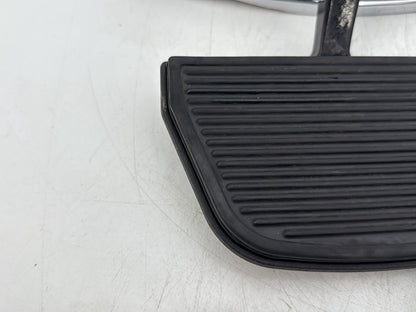 2007 Harley Touring FLHTCU Electra Glide Ultra OEM Left Right Driver & Pass Floorboard Foot Rest
