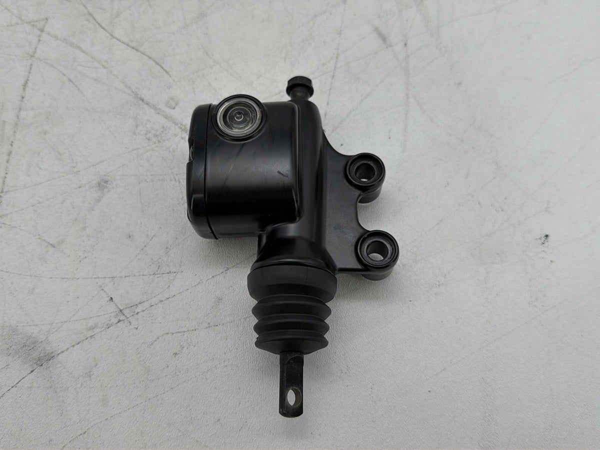 2011 Harley Electra Glide Touring Ultra OEM Rear Brake Master Cylinder Reservoir