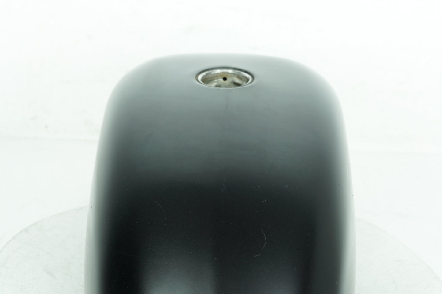 2004 - 2022 Harley-Davidson Sportster Iron 883 Fuel Gas Tank Gasoline Reservoir   61405-07
