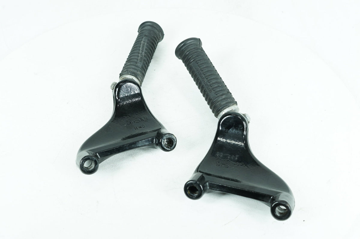 2013 Harley Sportster XL883N Iron 883 OEM Passenger Left & Right Foot Pegs