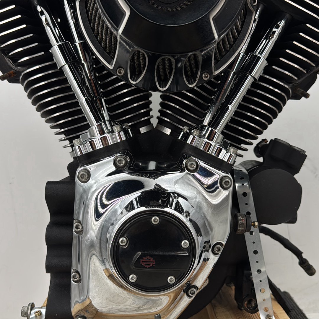2016 Harley Road King Touring FLHR OEM EFI Twin Cam 103 Engine Motor
