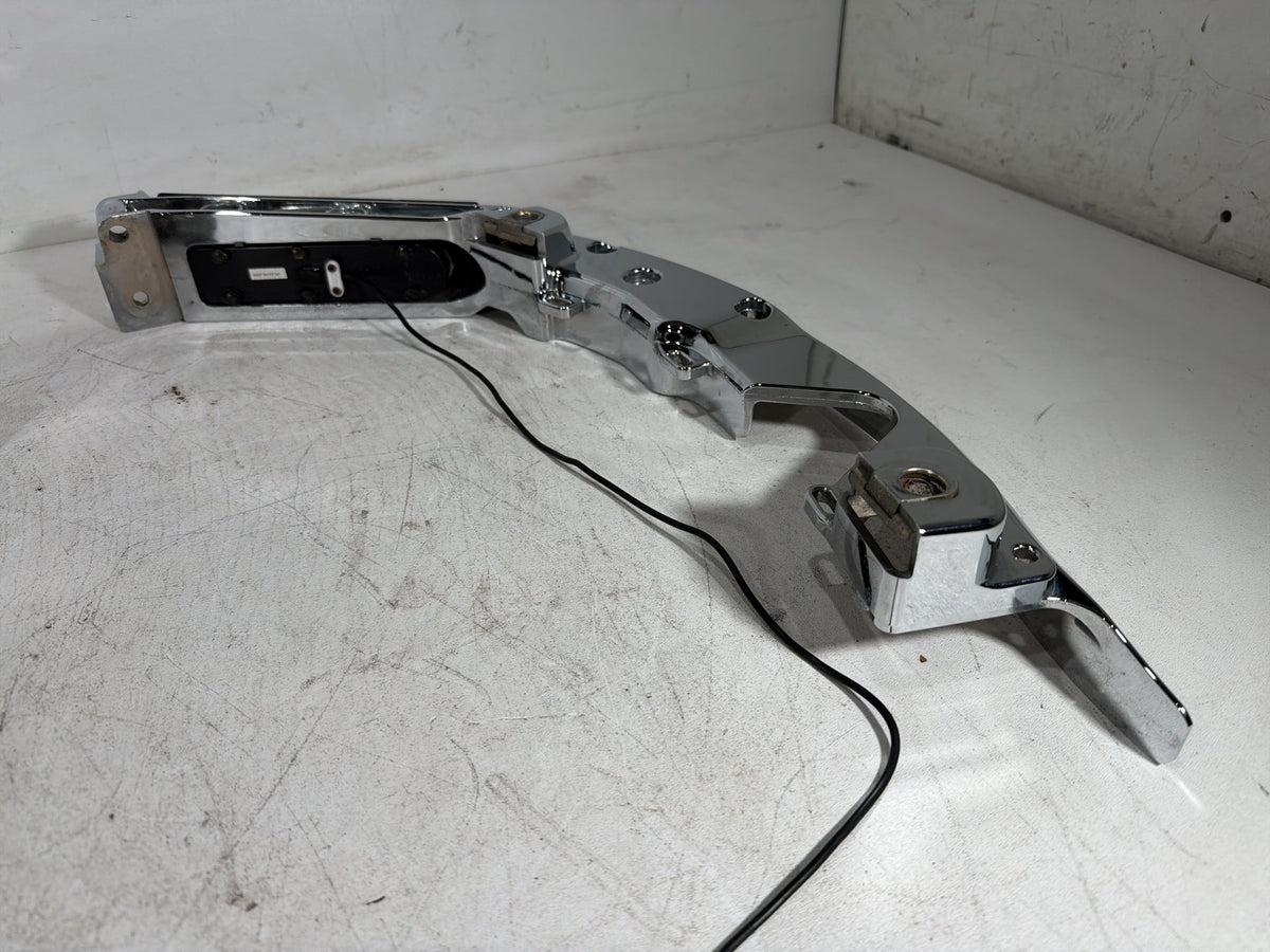 15 Harley Electra Glide Touring OEM Left Right Saddlebag Fender Struts Brackets