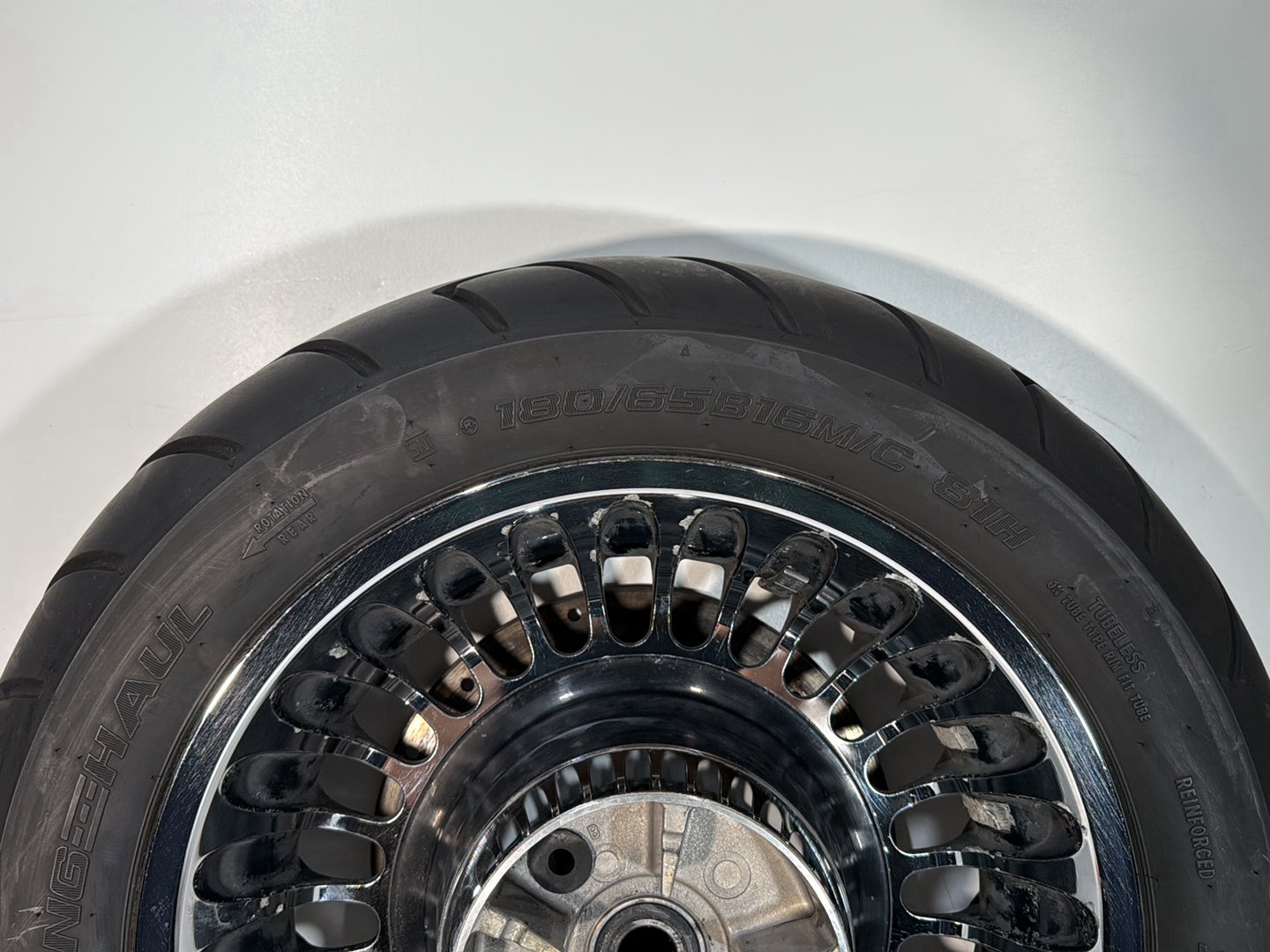 2008 - 2016 Harley-Davidson Touring Electra Glide Ultra Rear Wheel Rim Tire 42196-10