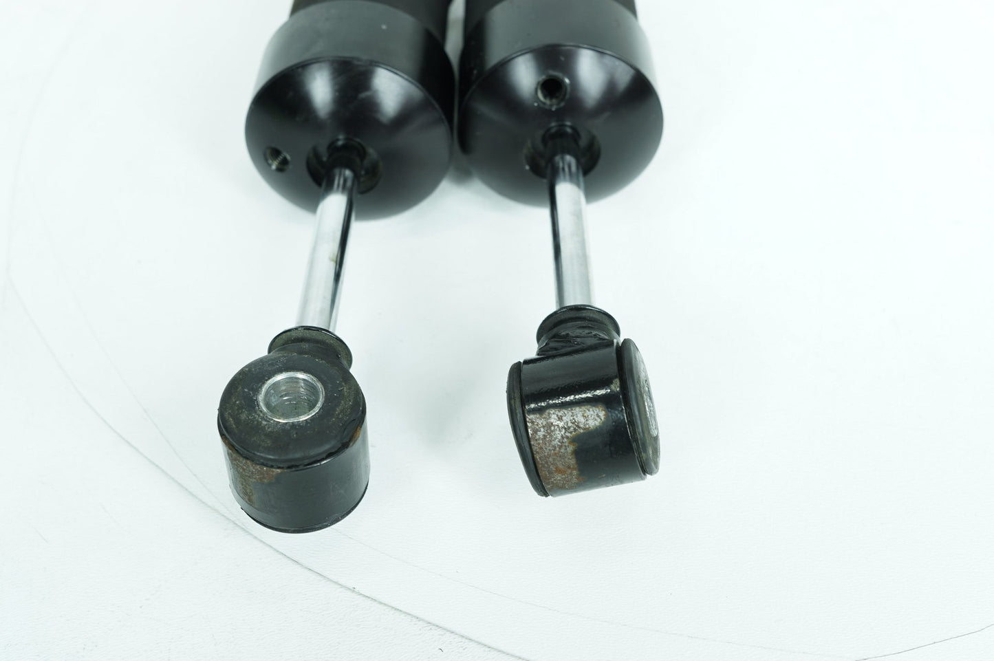 1999 - 2006 Harley-Davidson Touring Electra Glide Classic Rear Left Right Shock Absorbers Shock Absorbers
