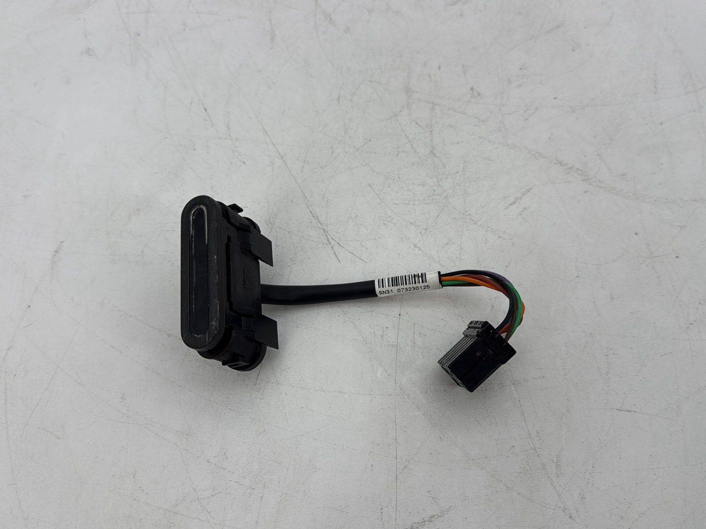 2008 Harley Touring FLHTCU Electra Glide Ultra OEM Dash Indicator Lamp Wire Plug In