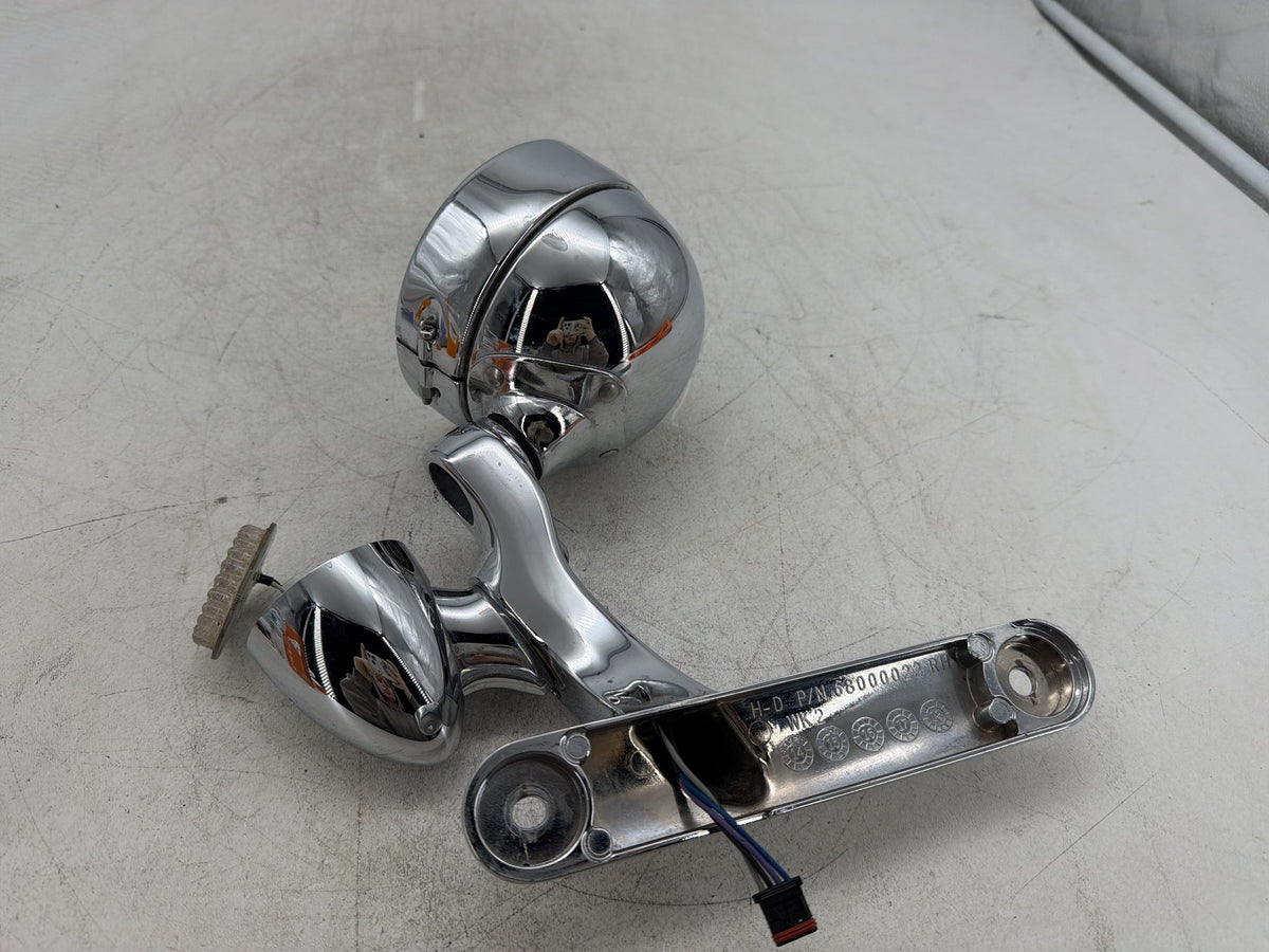 2015 Harley Electra Glide Touring Ultra OEM Front Right 1 Turn Signal Indicator