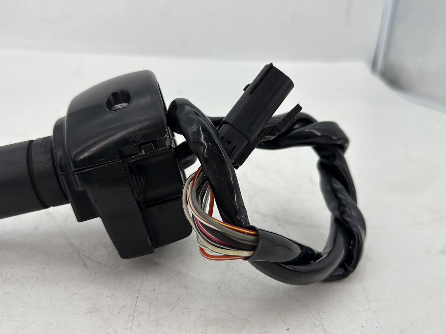 2008 Harley Touring FLHTCU Electra Glide Ultra OEM Right Engine Start Kill Switches Controls