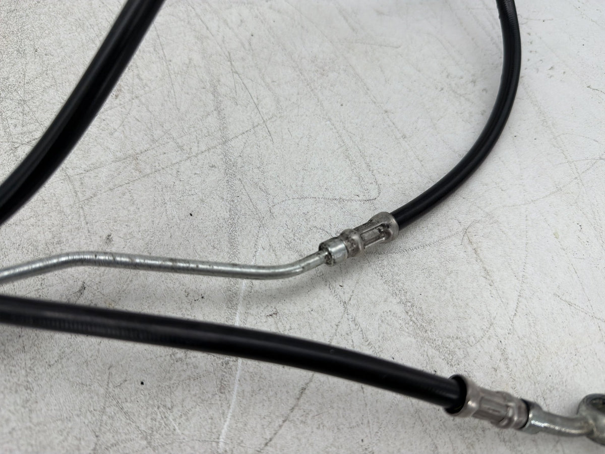 2011 Harley Electra Glide Touring Ultra OEM Front Brake Hose Line Pipe ABS
