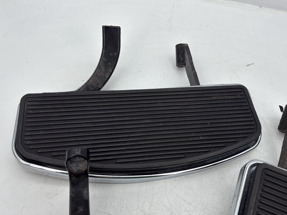 2008 Harley Touring Electra Ultra Left Right Driver & Pass Floorboard Foot Rest