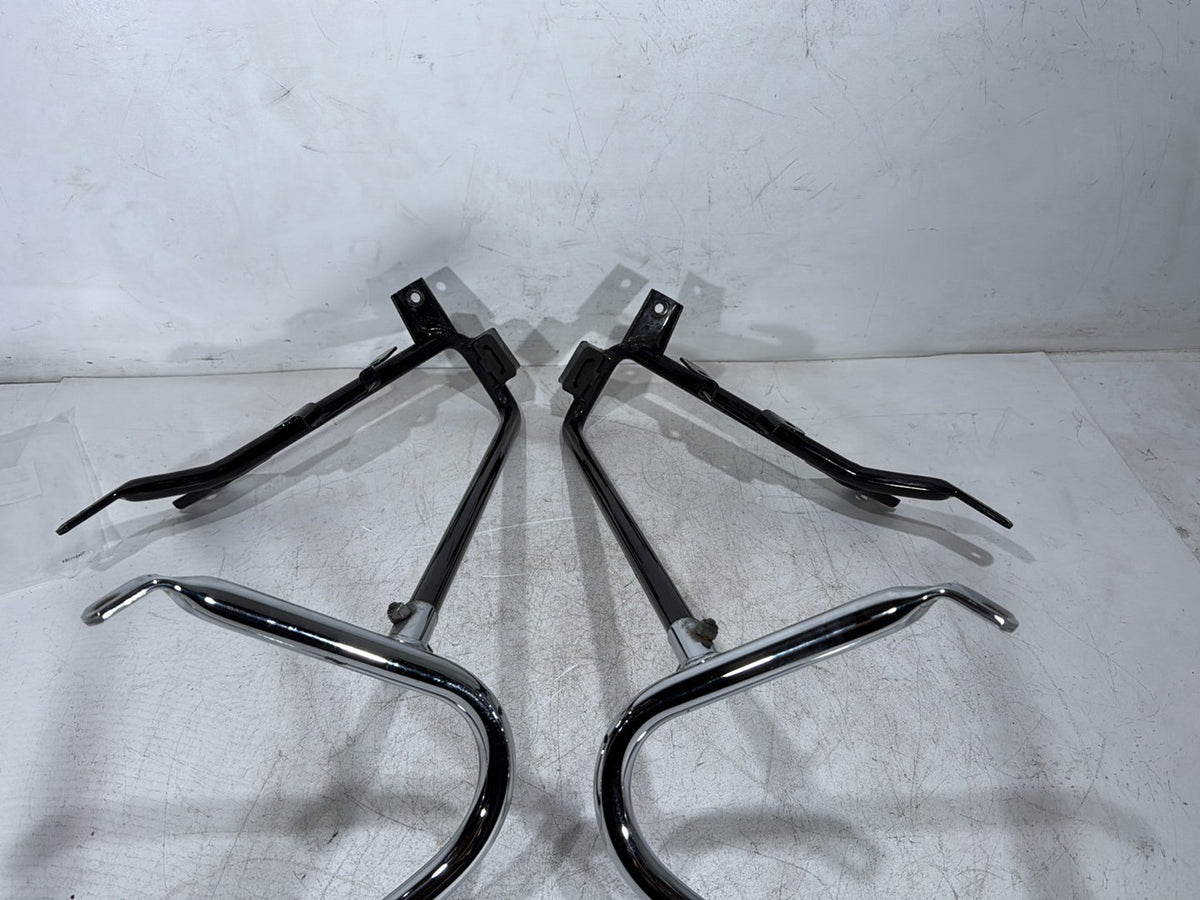 2011 Harley Electra Glide Touring OEM Rear Left Right Saddlebag Guard Rails Bar
