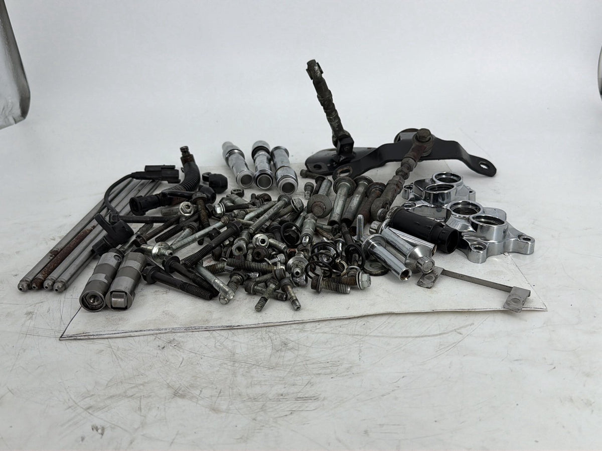 2006 Harley Touring Electra Glide Classic Twin Cam Engine Hardware Bolt Pushrods