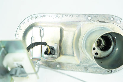1999 - 2006 Harley-Davidson Touring Electra Glide Fuel Pump Gas Gasoline Petrol Sending 62897-01B