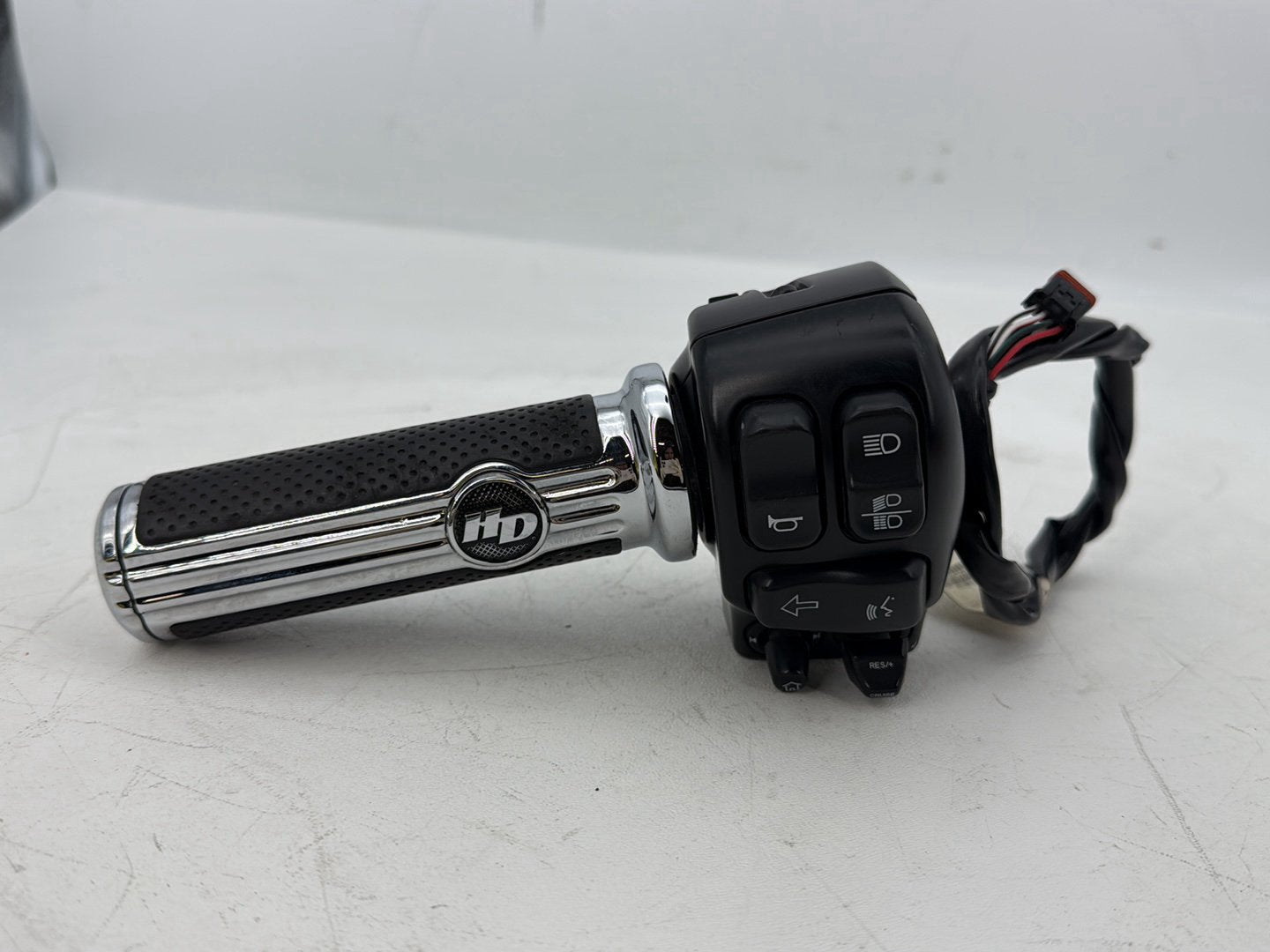2019 - 2023 Harley-Davidson Touring Street Glide Left Turn Signal Headlight Switches Controls 71500342