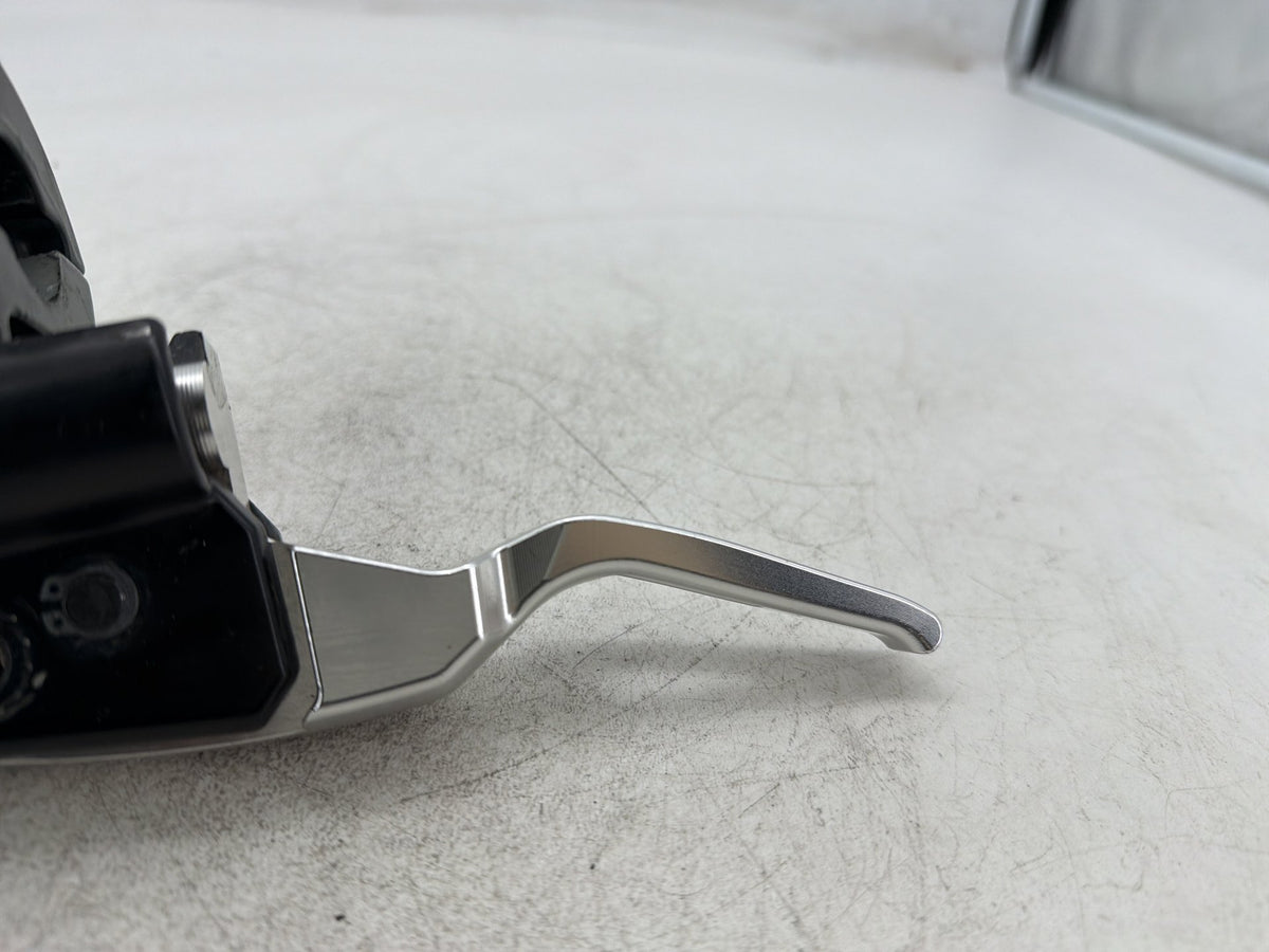 2011 Harley Electra Touring Police OEM Front Right Brake Lever Master Cylinder