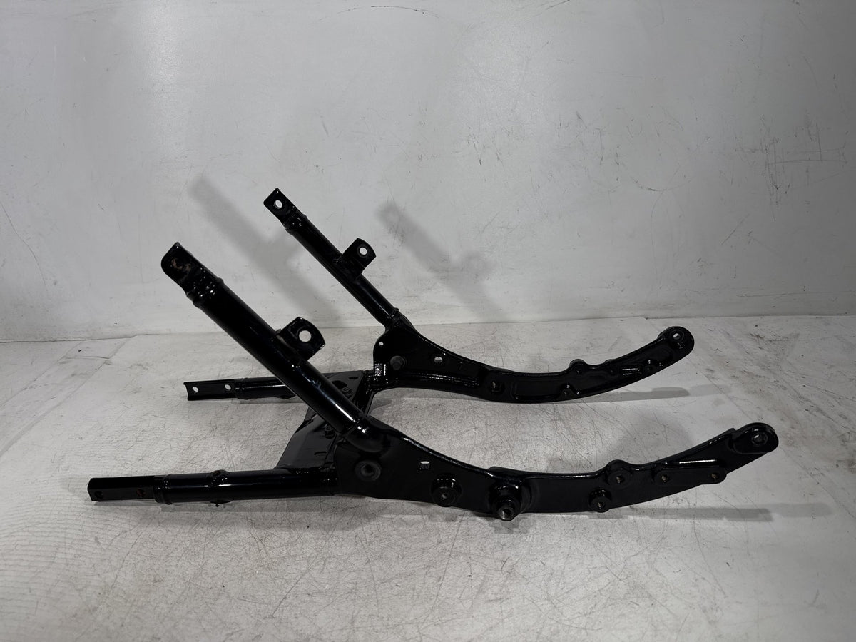 2009 Harley Electra Glide Touring CVO Screamin Eagle OEM Rear Back Sub Frame Rail Bar 48079-09BHP