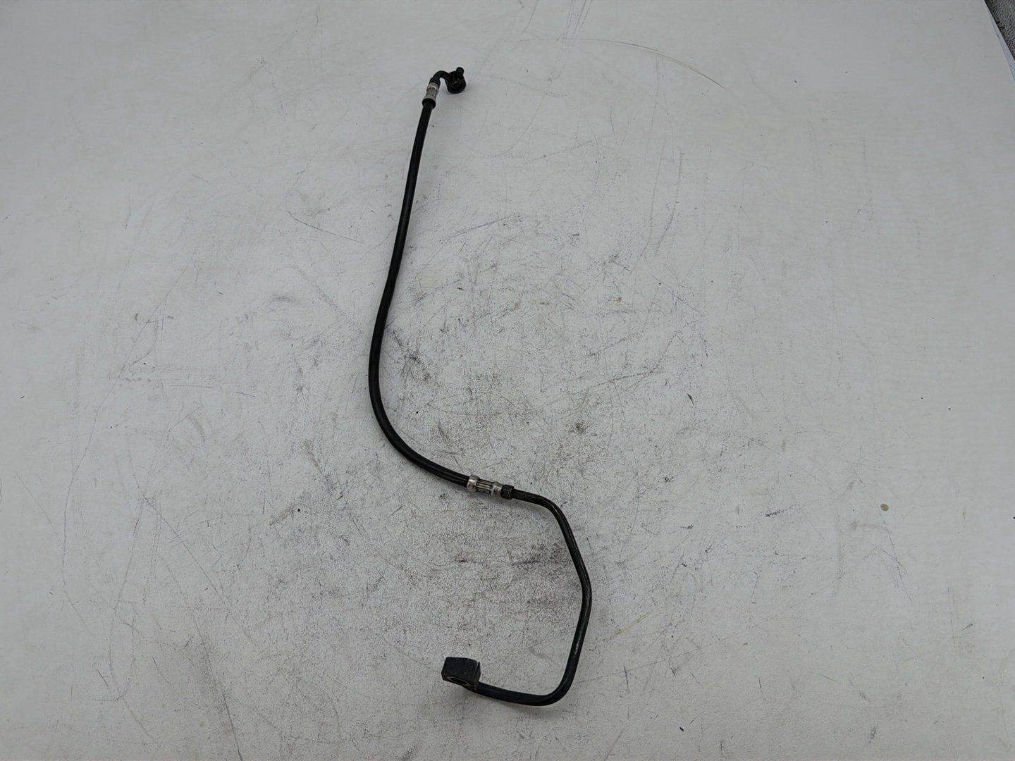 2015 Harley Electra Glide Touring Ultra Low OEM Front Brake Hose Line Pipe ABS