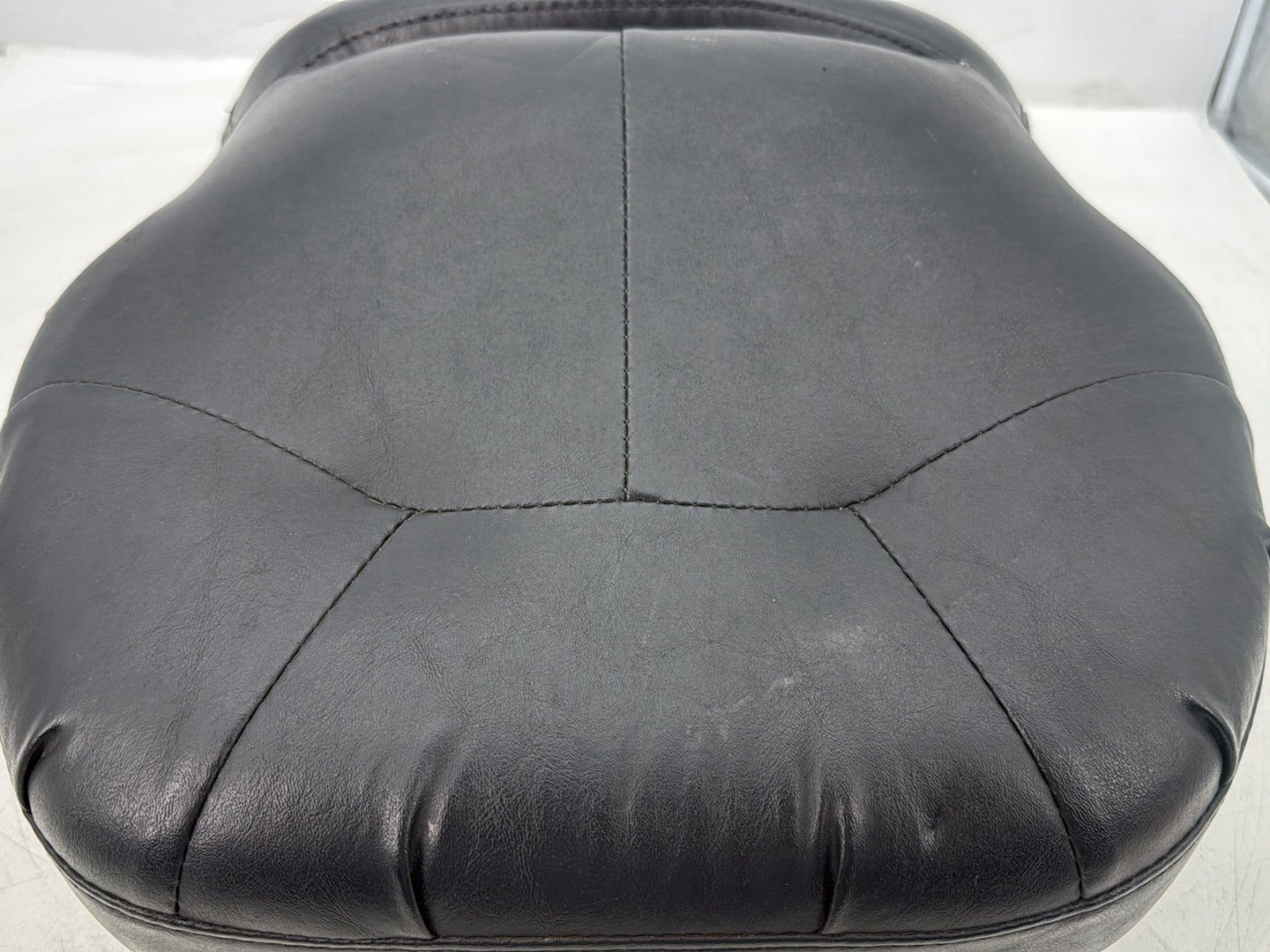 2006 Harley Electra Glide Touring Classic FLHTCI OEM Passenger Rider Driver Seat Saddle