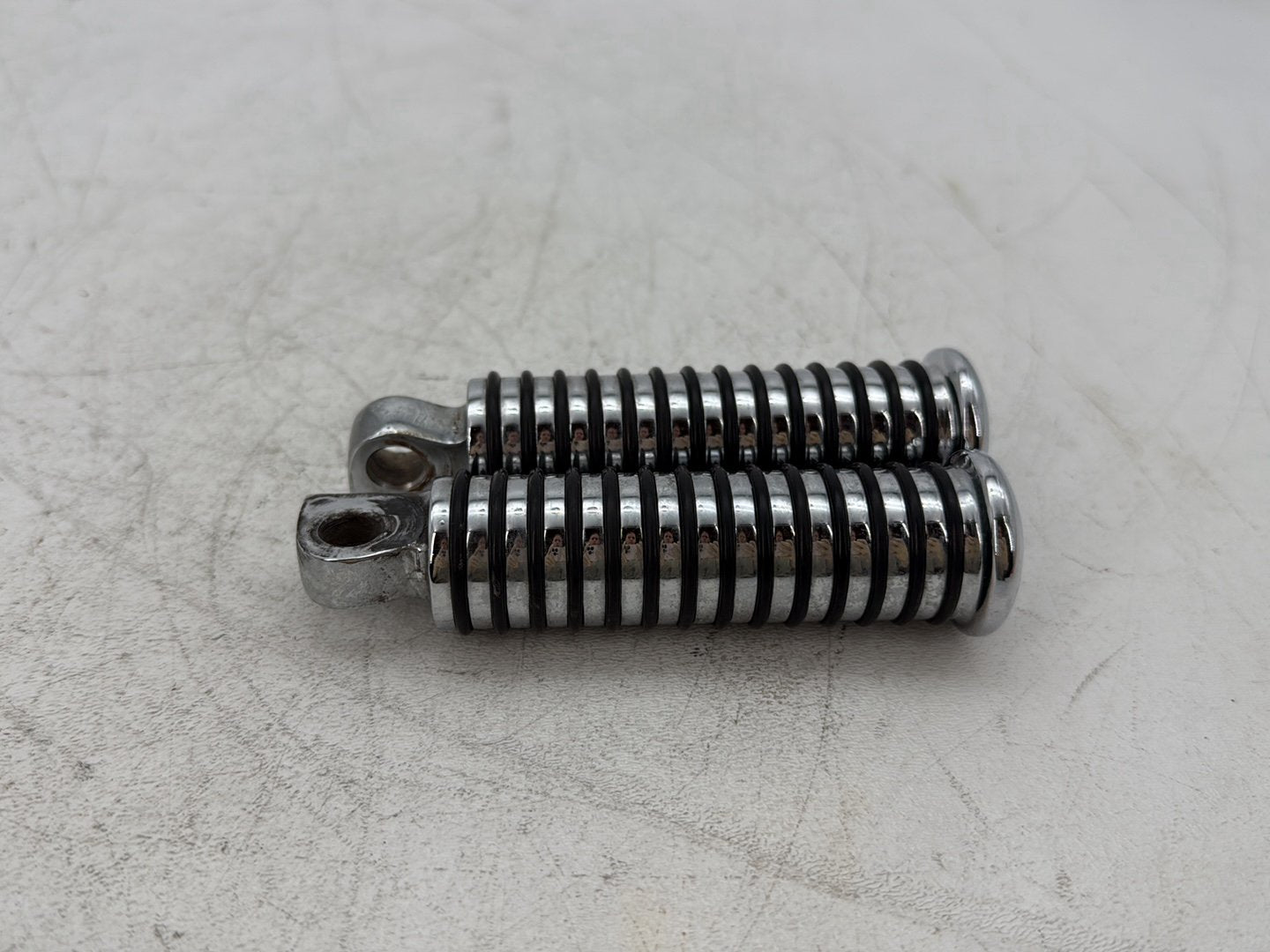2001 Harley Sportster 883 Hugger XLH883 OEM Left & Right Step Foot Rest Pegs