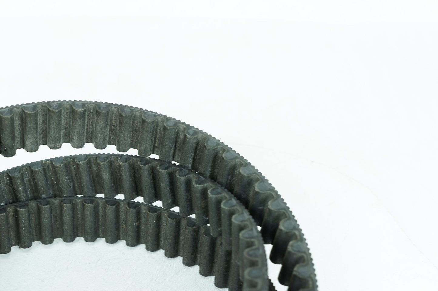 1999 - 2006 Harley-Davidson Softail Deluxe Rear Drive Belt  	40307-00