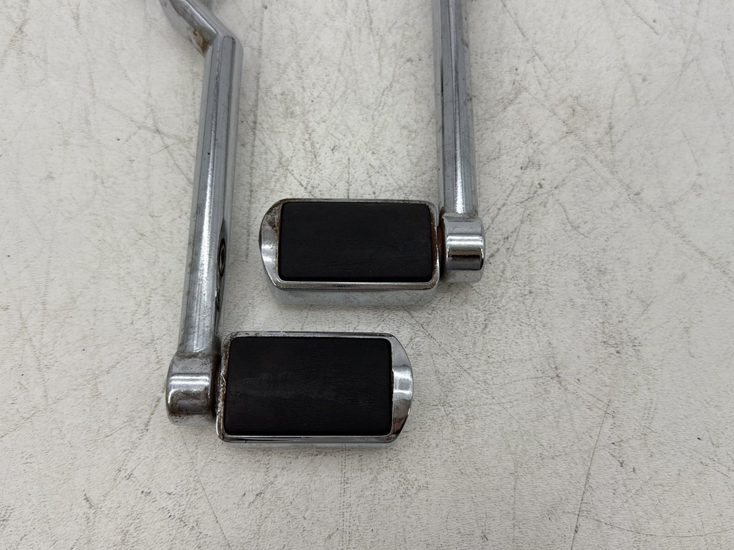 2000 Harley Touring Electra Glide Ultra OEM Gear Shifter Lever Pedal Pedals
