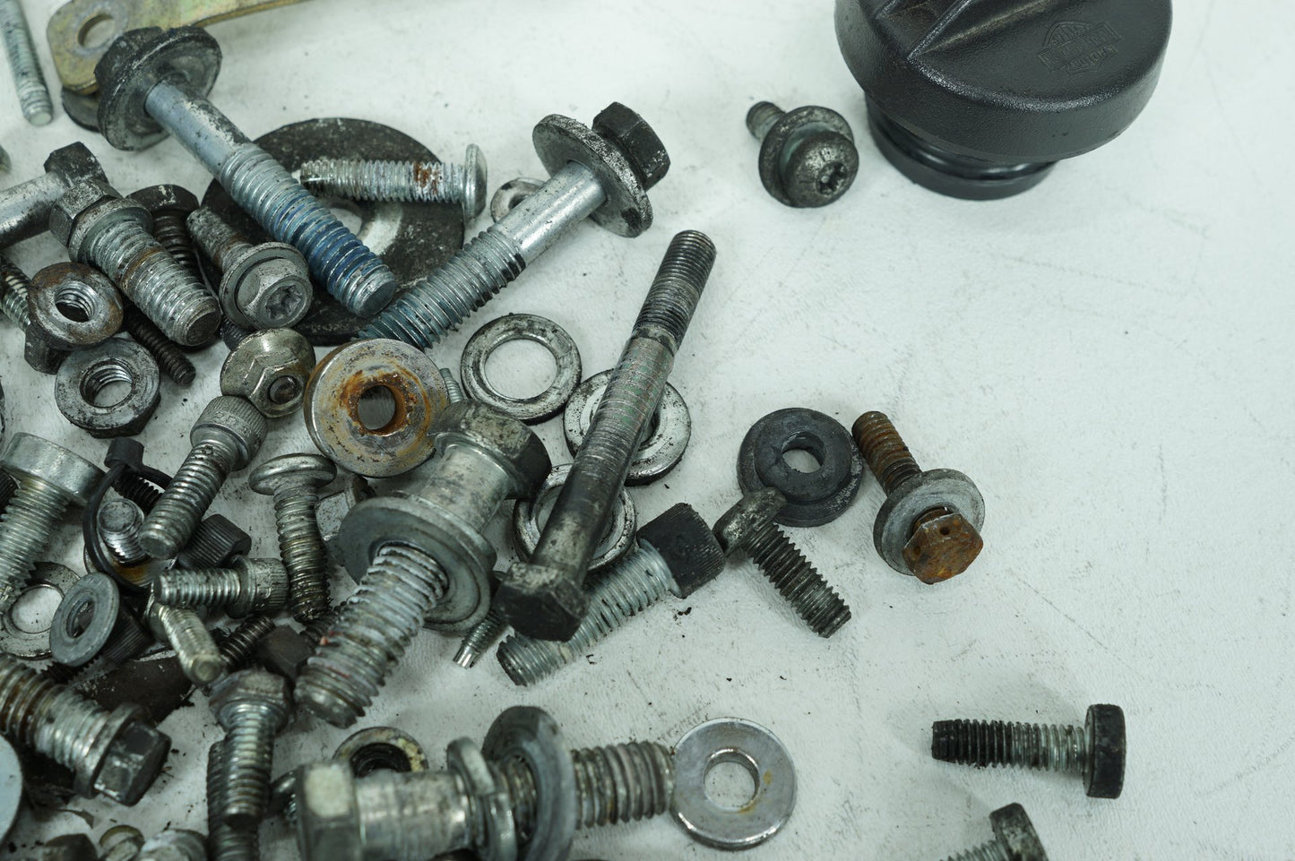 2007 - 2012 Harley-Davidson Touring CVO Electra Screamin Eagle Hardware Bolts Nuts & Brackets