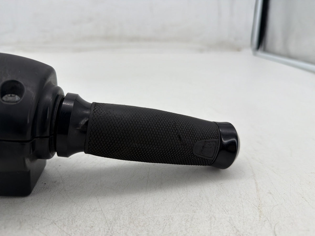 2012 Harley Electra Touring Ultra OEM Right Engine Start Kill Switches Controls