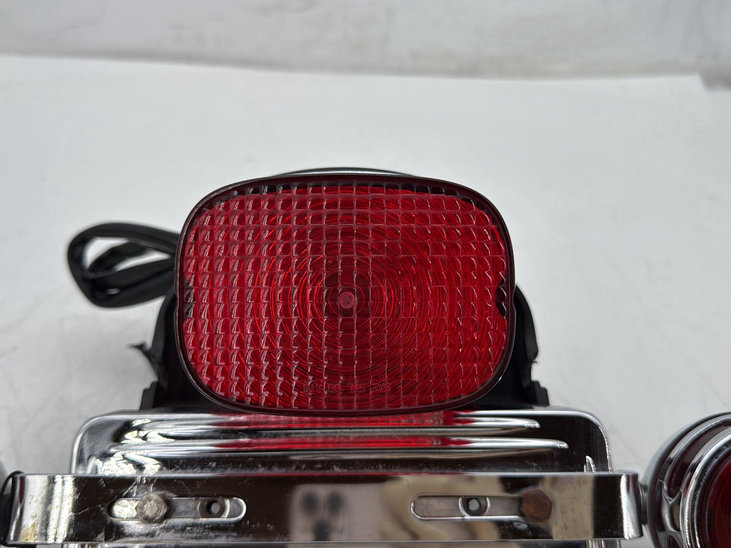 2000 Harley Dyna FXDWG Wide Glide OEM Rear Right Turn Signal Indicator