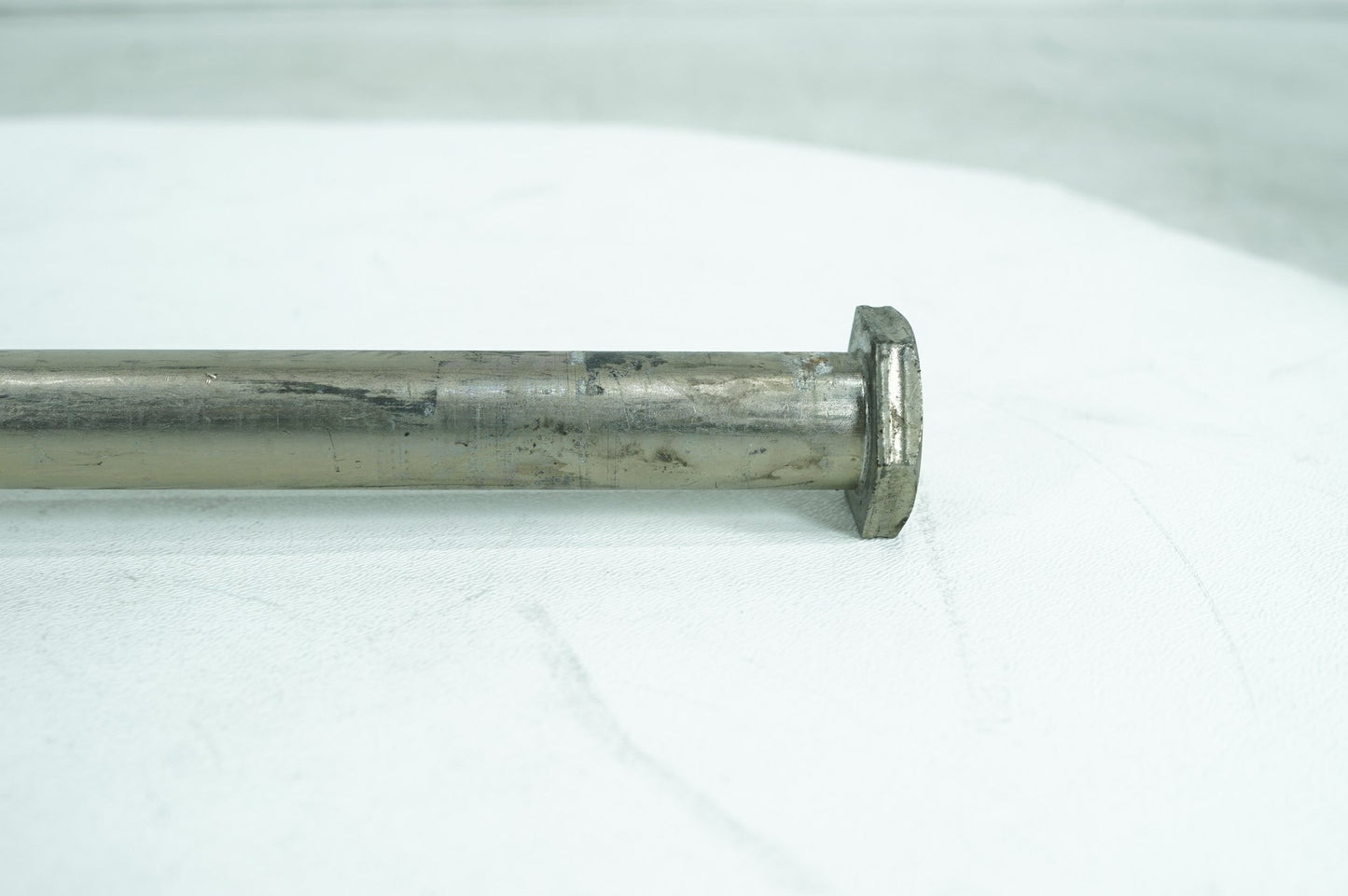 2007 - 2017 Harley-Davidson Dyna Fat Bob Rear Fork Swingarm Pivot Bolt Shaft 47641-06