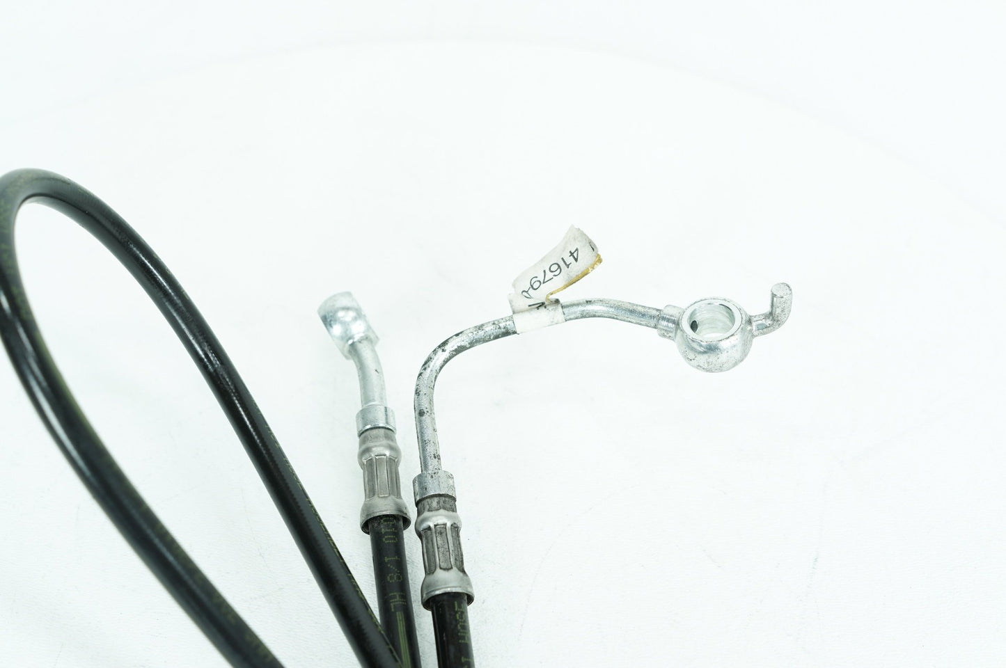 2007 - 2013 Harley-Davidson Touring Electra Glide Ultra Front Brake Hose Line Pipe ABS 	41679-09