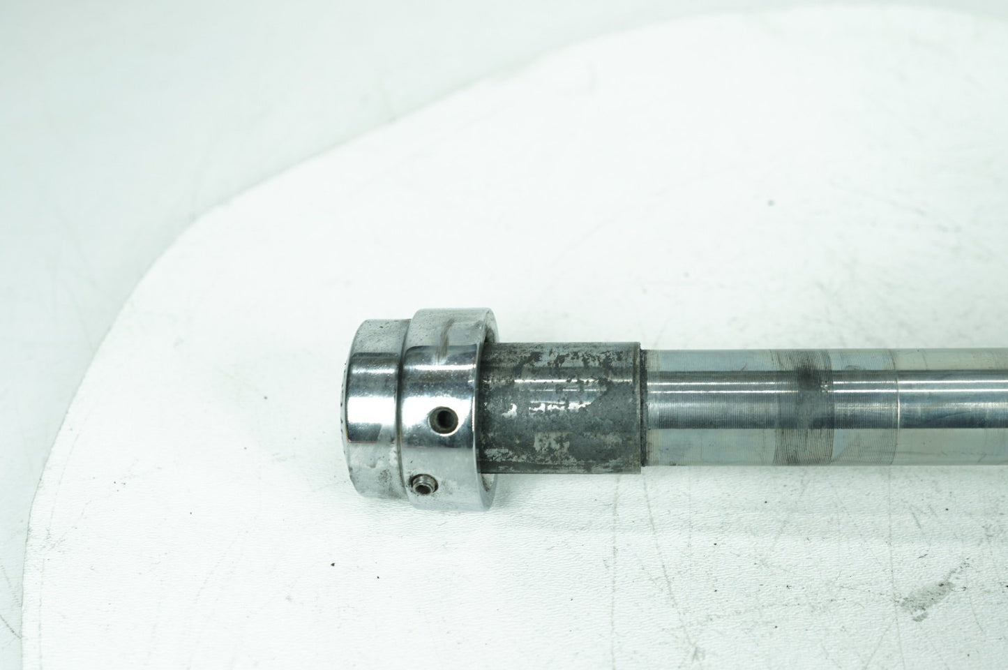 2008 - 2016 Harley-Davidson Touring Road Glide Custom Front Wheel Axle Bolt Shaft 41547-07A