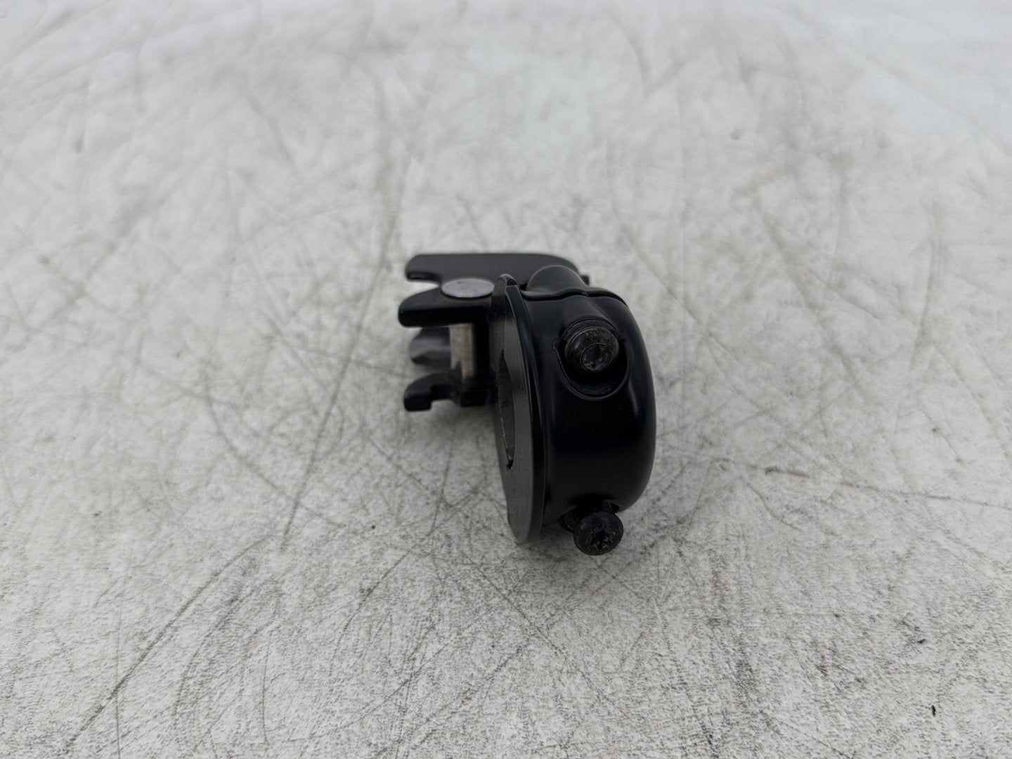 2000 Harley Softail FLSTC Heritage Classic OEM Clutch Hand Lever Clutch Perch 38608-96