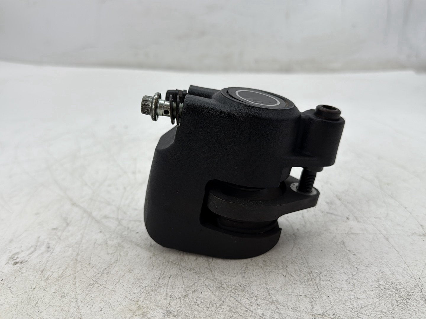 1996 Harley Electra Glide Touring FLHT OEM Front Right 1 Brake Caliper
