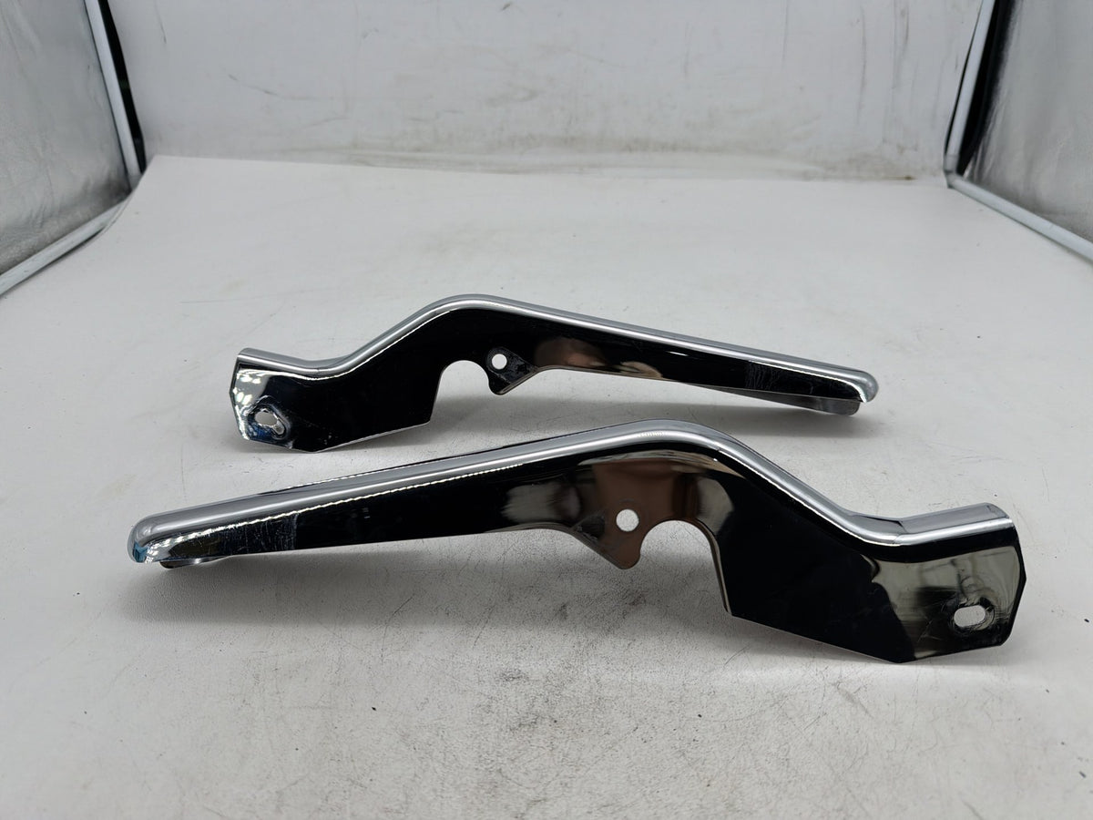 2002 Harley Electra Glide Touring FLHT OEM Rear Left Right Fender Struts Bracket