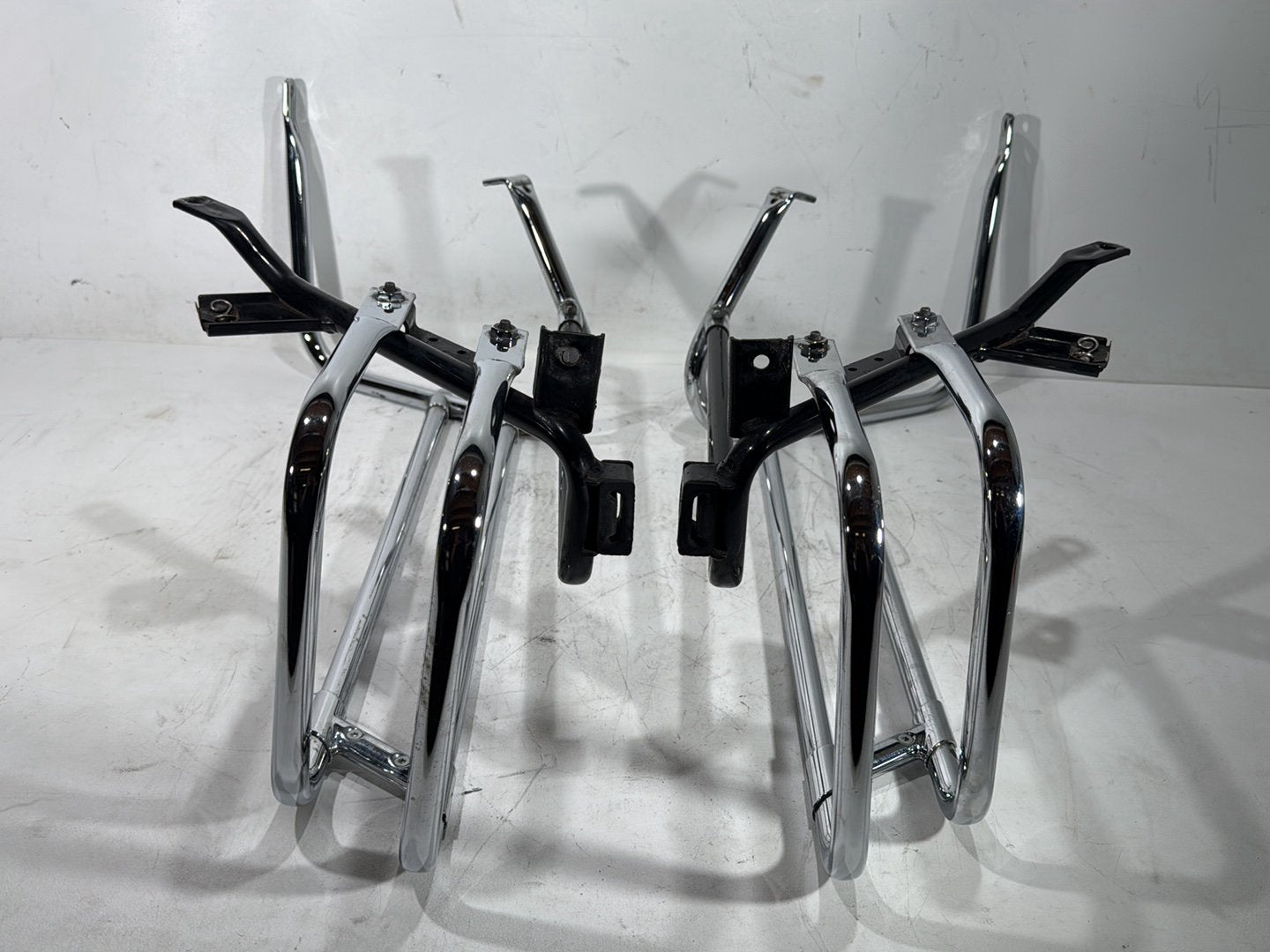 2013 Harley Electra Glide Touring Ultra FLHTCUI OEM Rear Left Right Saddlebag Guard Rails Bar