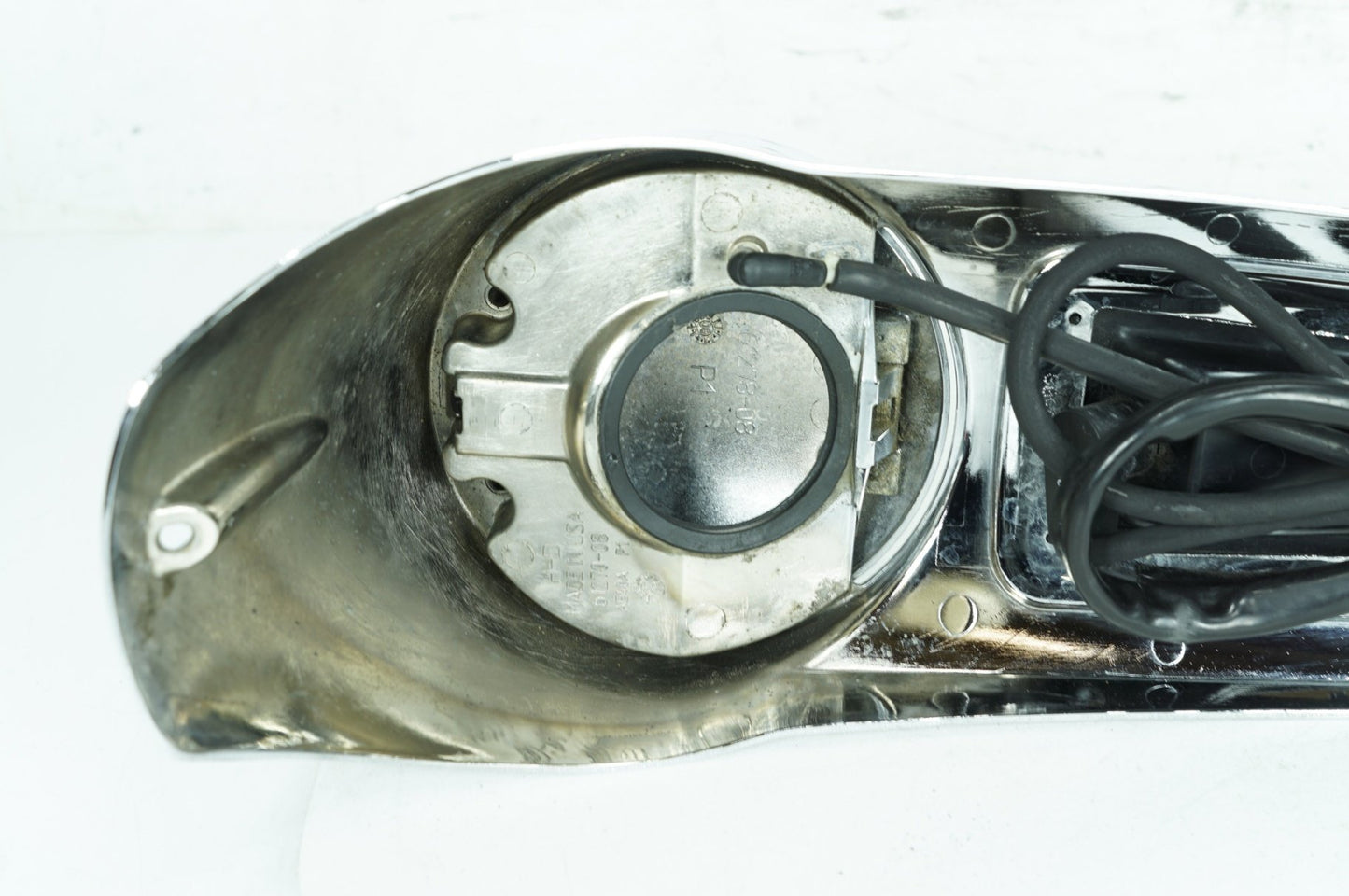 2007 - 2012 Harley-Davidson Touring Electra Glide Ultra Fuel Gas Tank Dash Console NOKey 61270-08