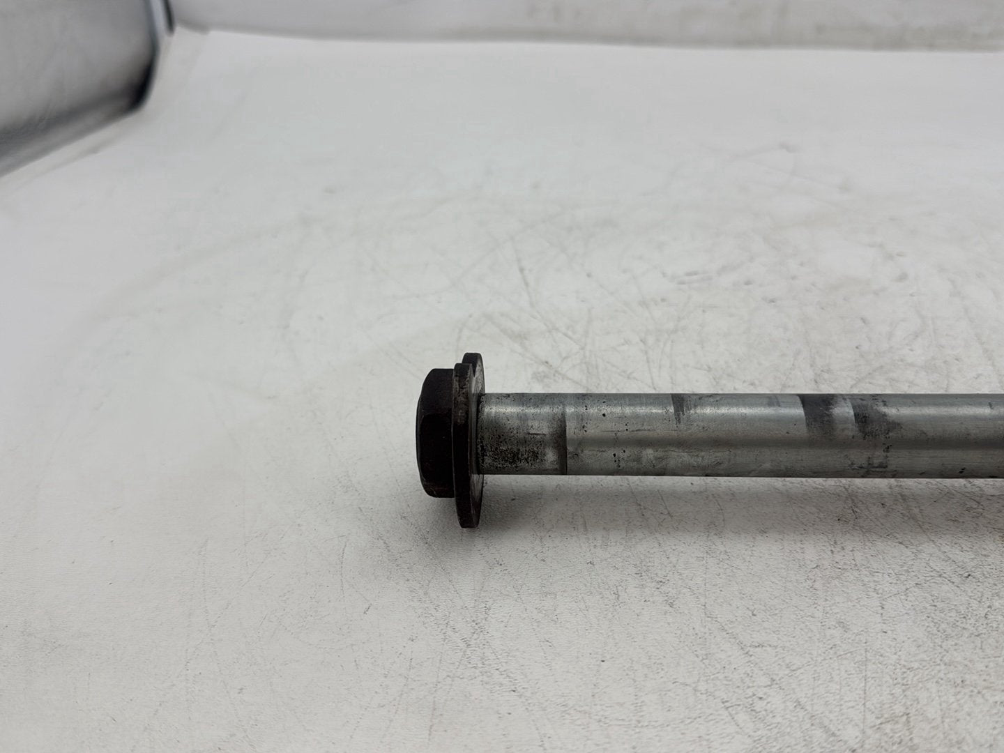 2018 Harley Electra Glide Touring Ultra FLHTCU OEM Rear Wheel Axle Bolt Shaft