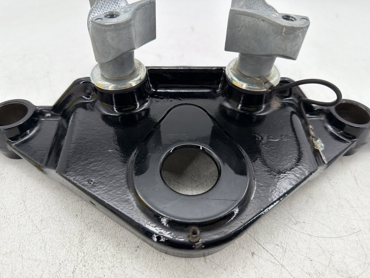 2007 Harley Electra Glide Touring CVO Eagle Front Fork Upper Triple Tree Clamps
