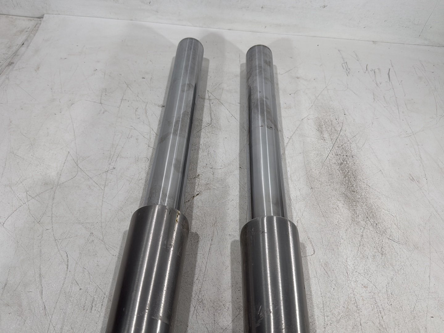 2015 Harley Road Glide Touring FLTRXS OEM Front Left & Right Fork Legs Sliders