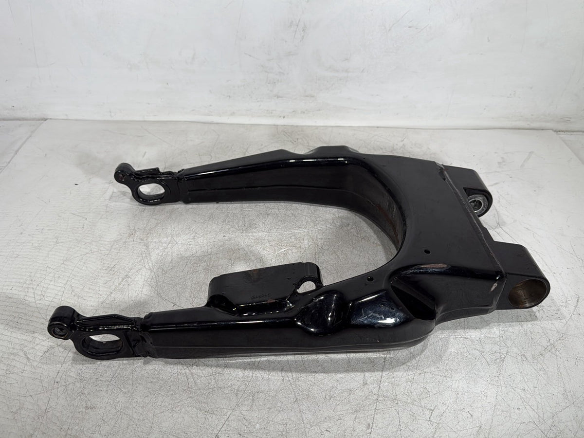 2013 Harley Electra Glide Touring CVO Screamin Eagle OEM Rear Fork Swingarm Swing Arm