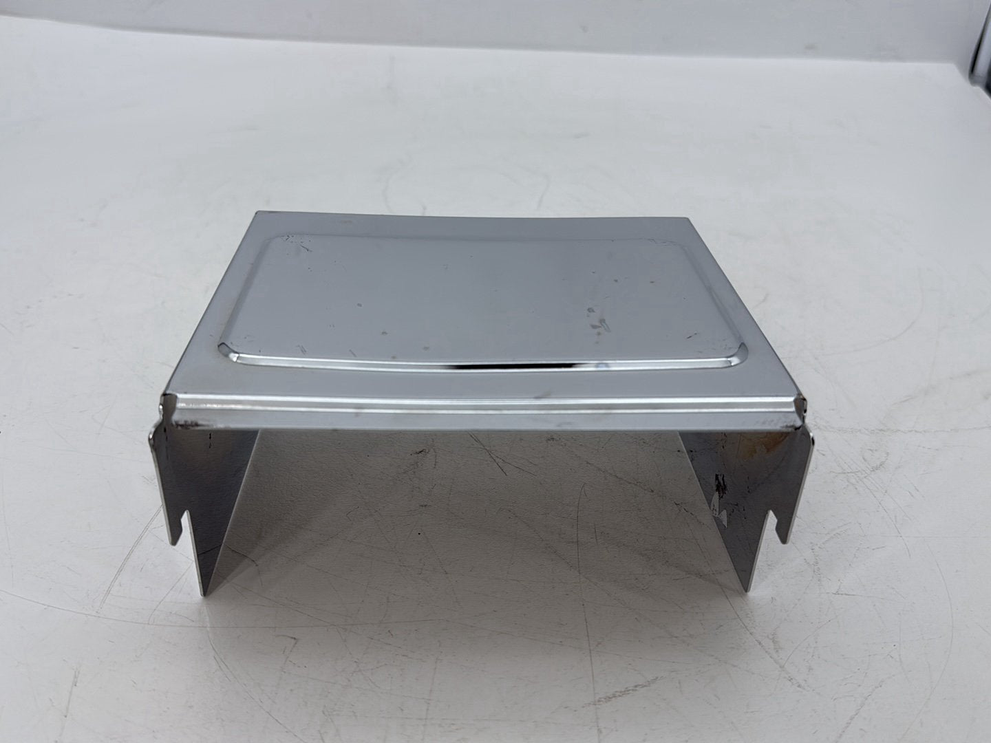 2002 Harley Dyna FXD Super Glide OEM Lower Battery Tray Stay Box Cover 66234-06