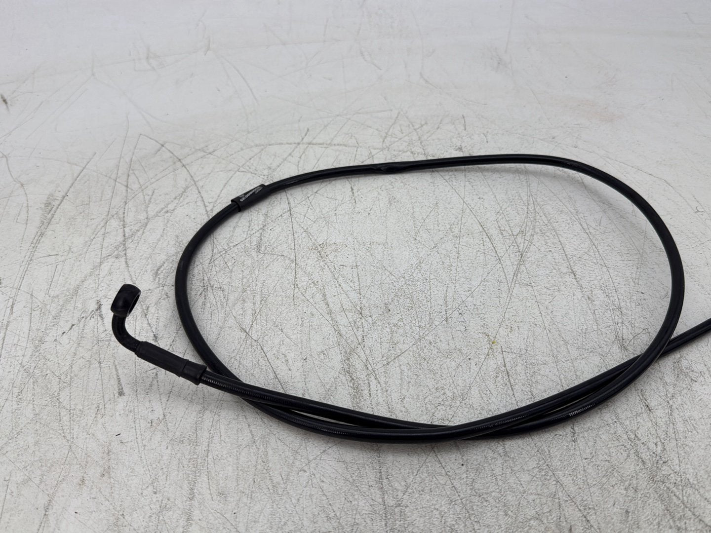 2007 Harley Dyna Street Bob FXDBI OEM Front Brake Hose Line Pipe