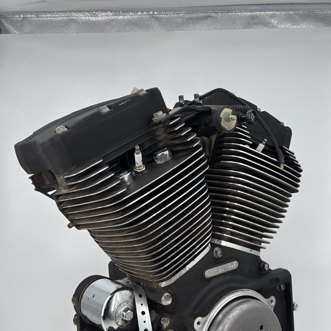 1999 - 2006 Harley-Davidson Softail Night Train CARB Twin Cam 88 Engine Motor 16155-01