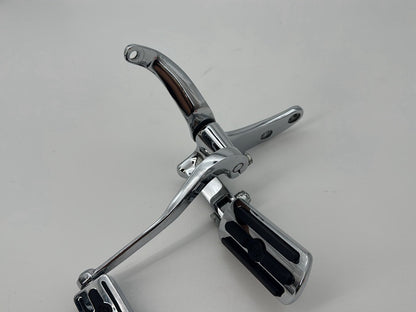 1999 - 2006 Harley-Davidson Dyna Wide Glide Left Driver Foot Controls Peg Rest  	33693-93