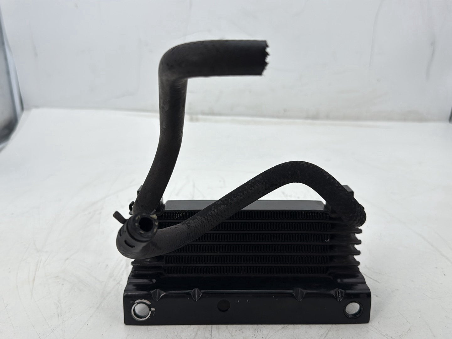 2011 Harley Electra Glide Ultra FLHTK OEM Oil Cooling Cooler Core Radiator