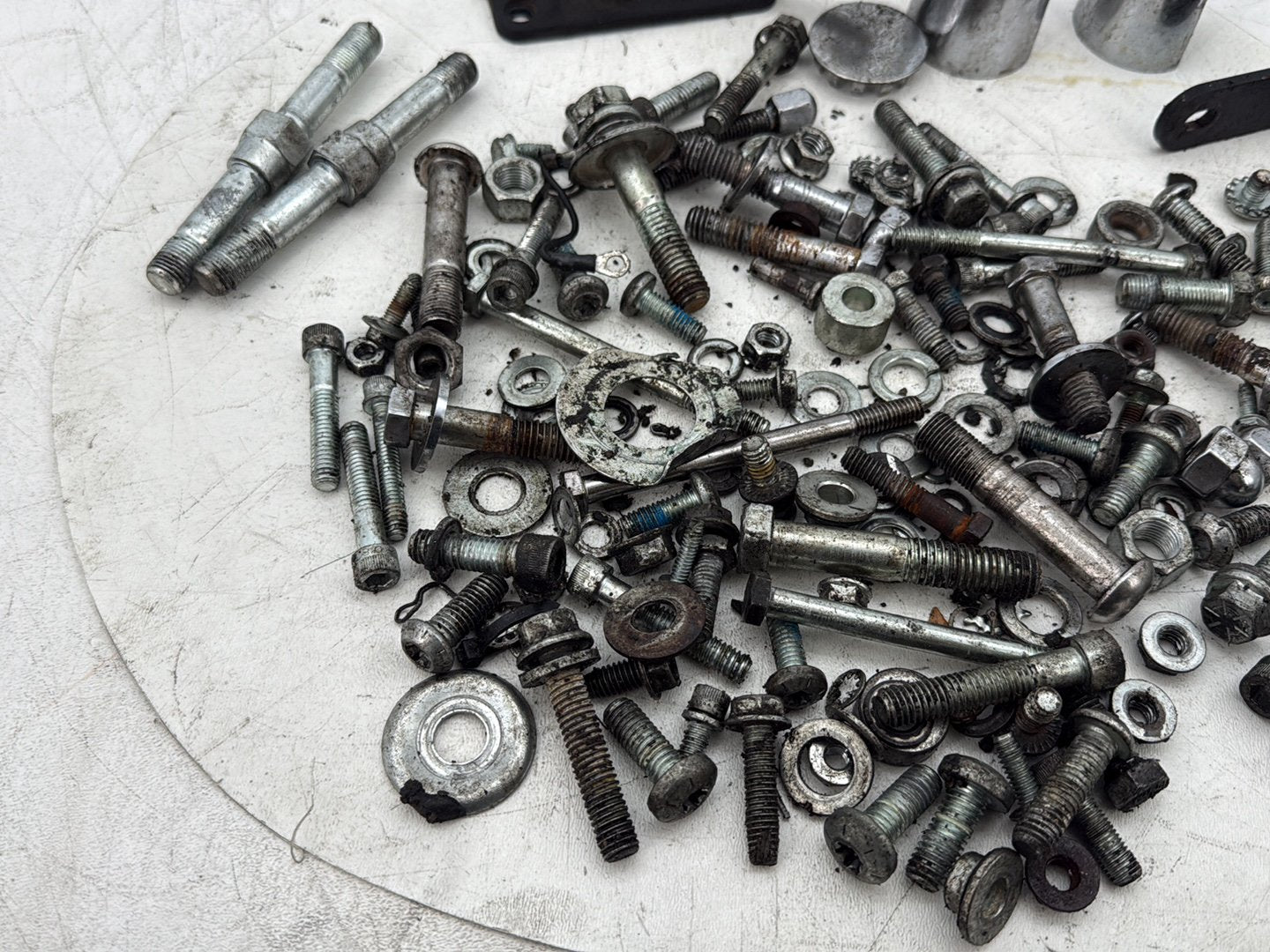 2003 Harley Dyna Wide Glide FXDWG OEM Hardware Bolts Nuts & Brackets