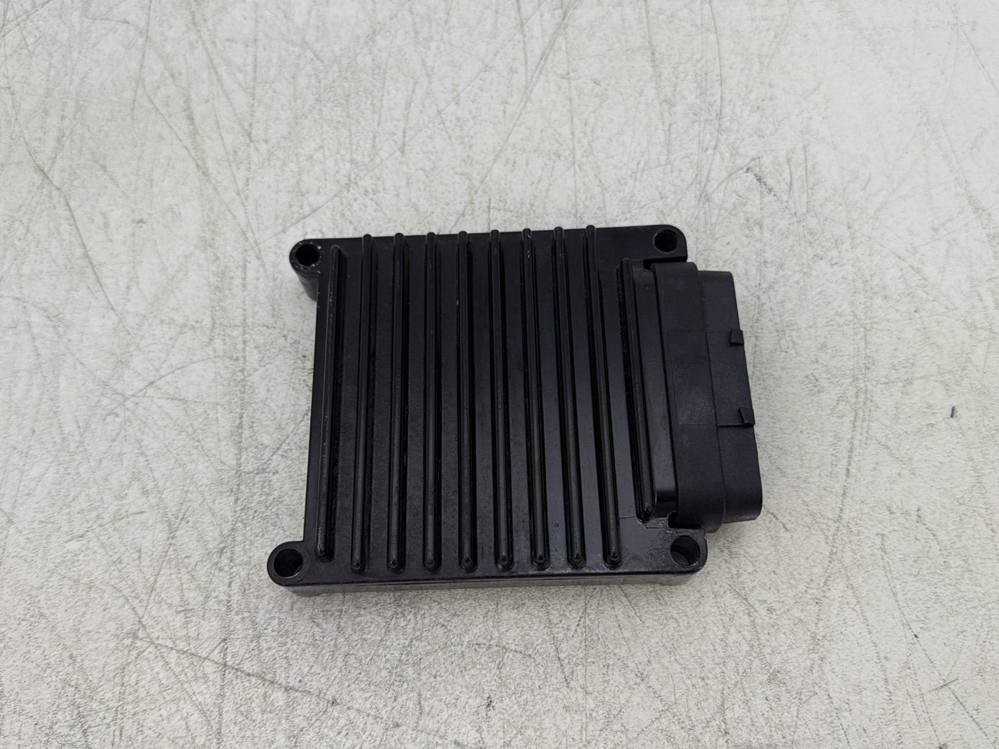 2004 Harley Dyna Super Glide FXDI OEM Engine Control Module Brain ECU ECM